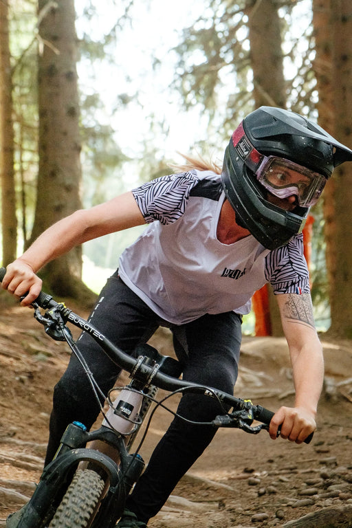 Maillot VTT Femme Manches Courtes | Calade Essentiel Lilas - RELIEF Equipements