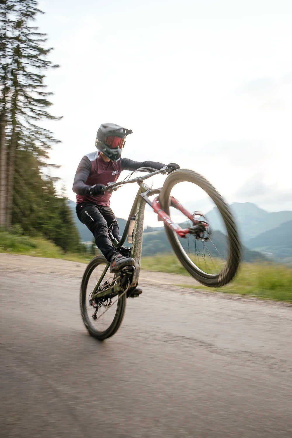 Maillot VTT Manches Longues Calade Essentiel Rouge Grenat